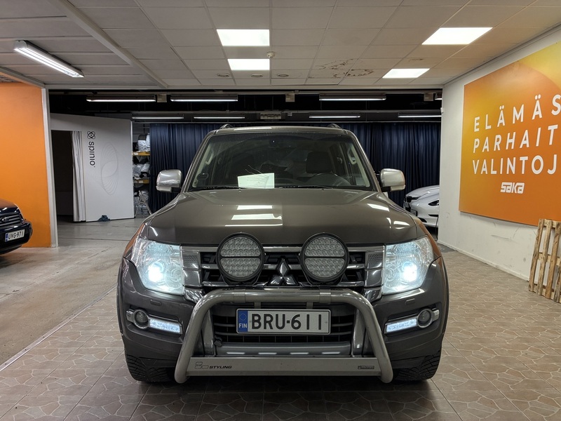 Mitsubishi Pajero vaihtoauto