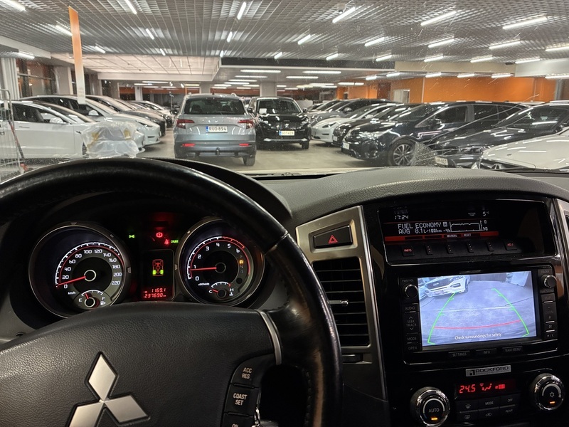 Mitsubishi Pajero vaihtoauto