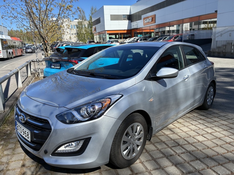 Hyundai i30 5d vaihtoauto
