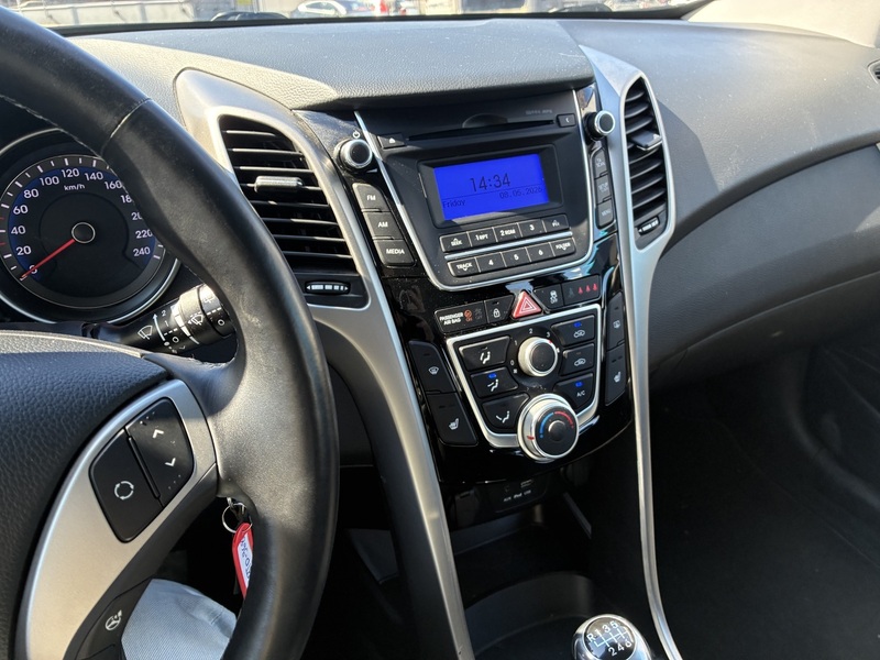Hyundai i30 5d vaihtoauto