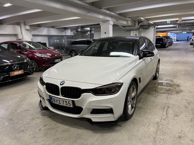BMW 320 vaihtoauto