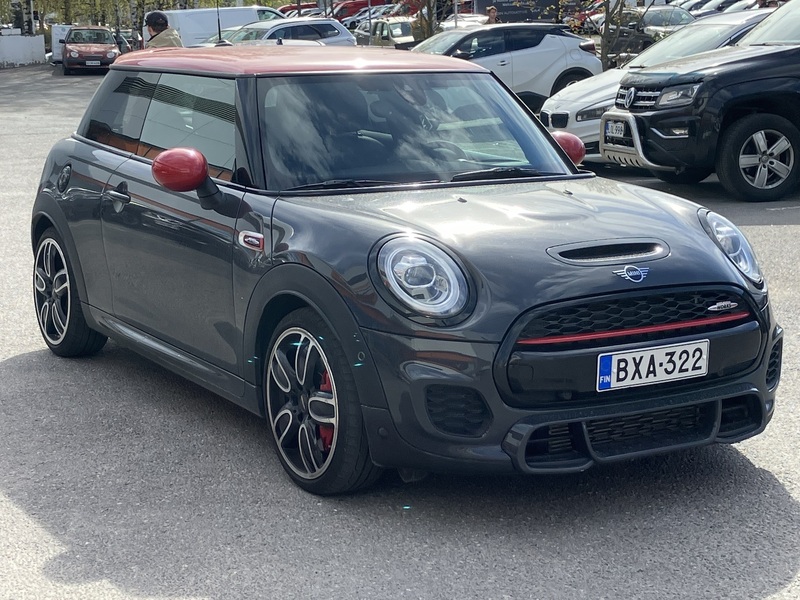 Mini Hatchback vaihtoauto