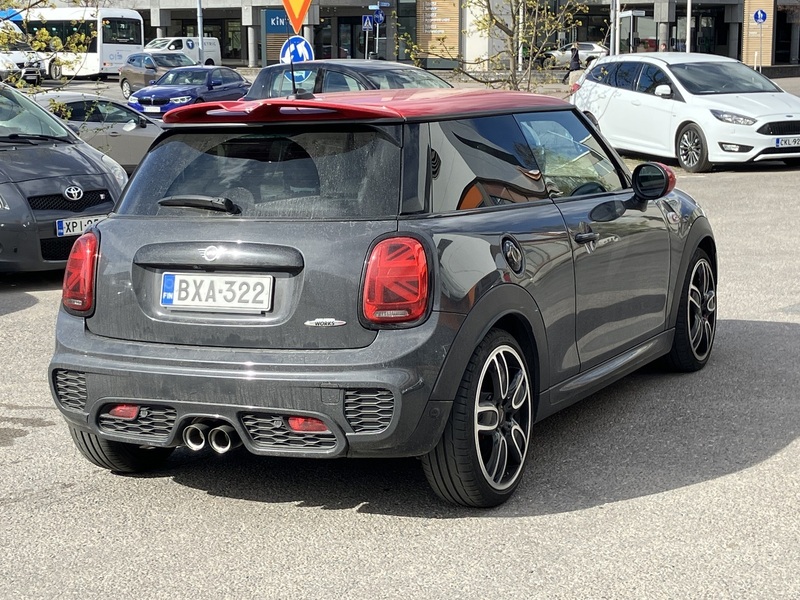 Mini Hatchback vaihtoauto