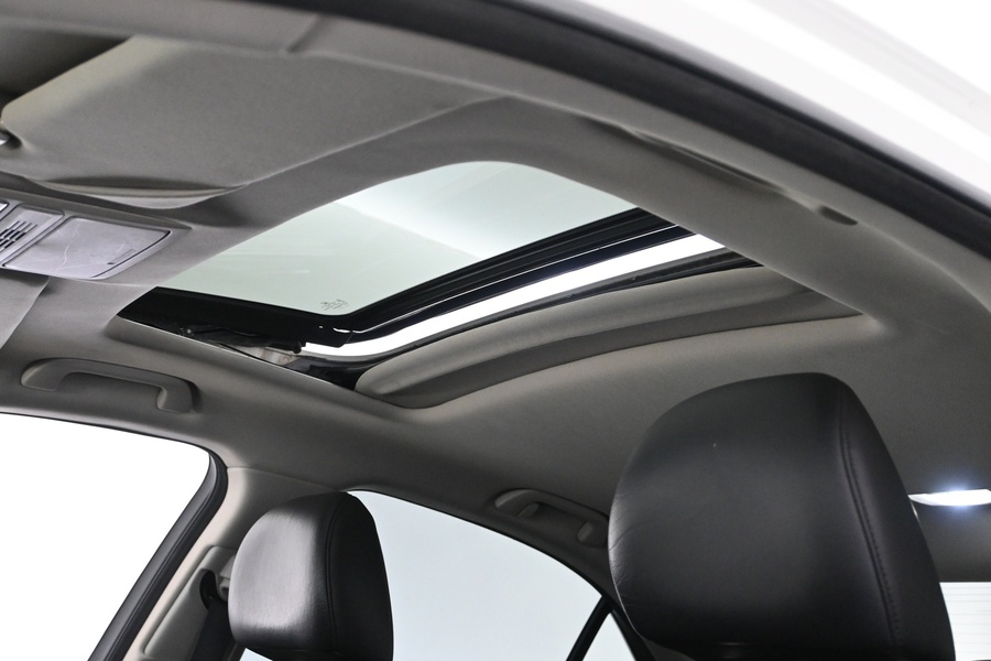 Honda Accord vaihtoauto