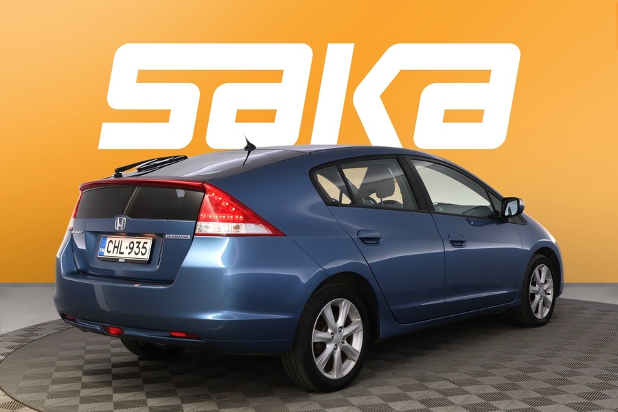 Honda Insight vaihtoauto