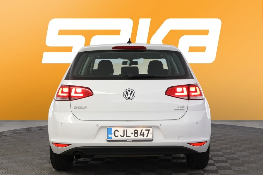 Volkswagen Golf vaihtoauto
