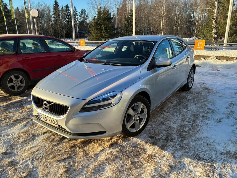 Volvo V40 vaihtoauto