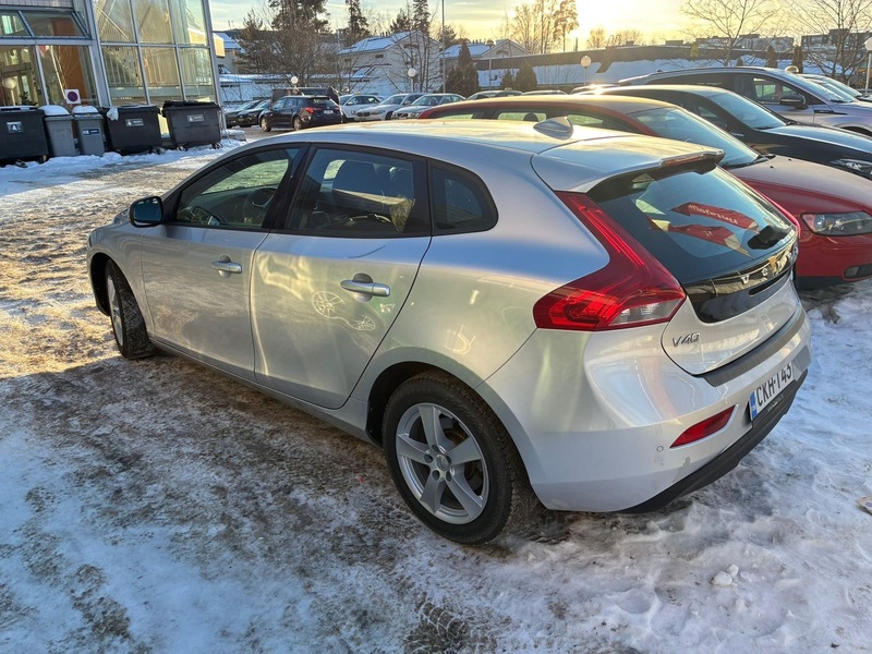 Volvo V40 vaihtoauto
