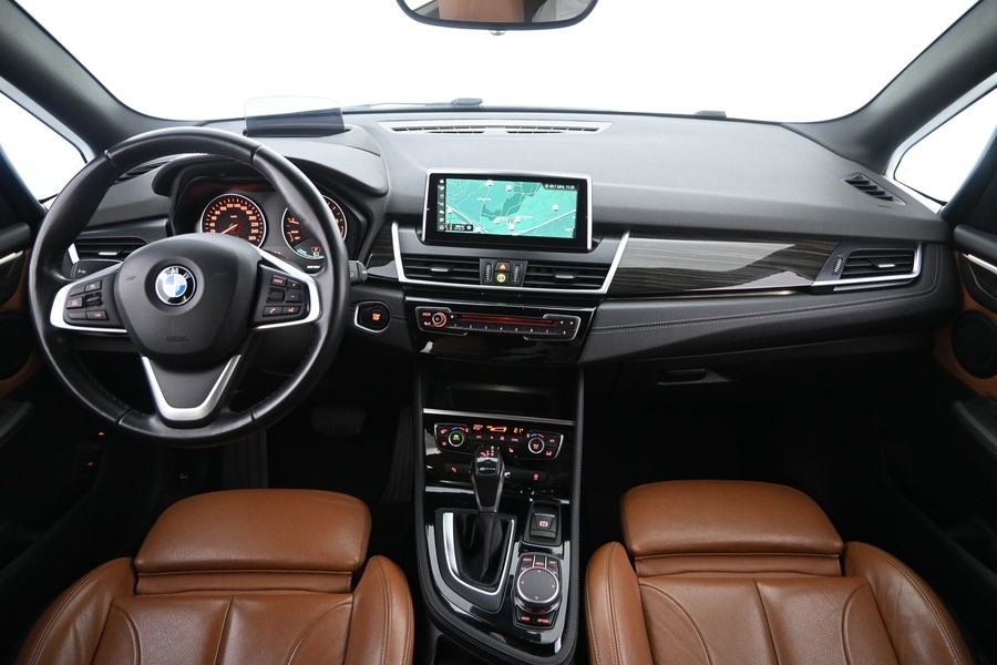 BMW 225 vaihtoauto