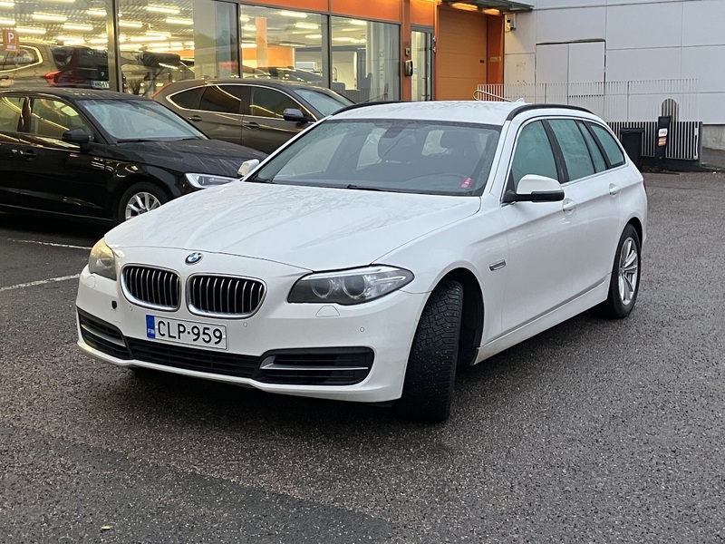 BMW 520 vaihtoauto