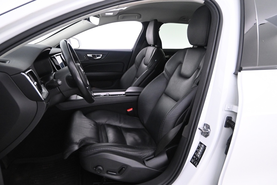 Volvo V60 Cross Country vaihtoauto