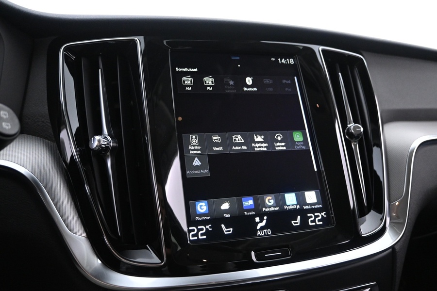 Volvo V60 Cross Country vaihtoauto