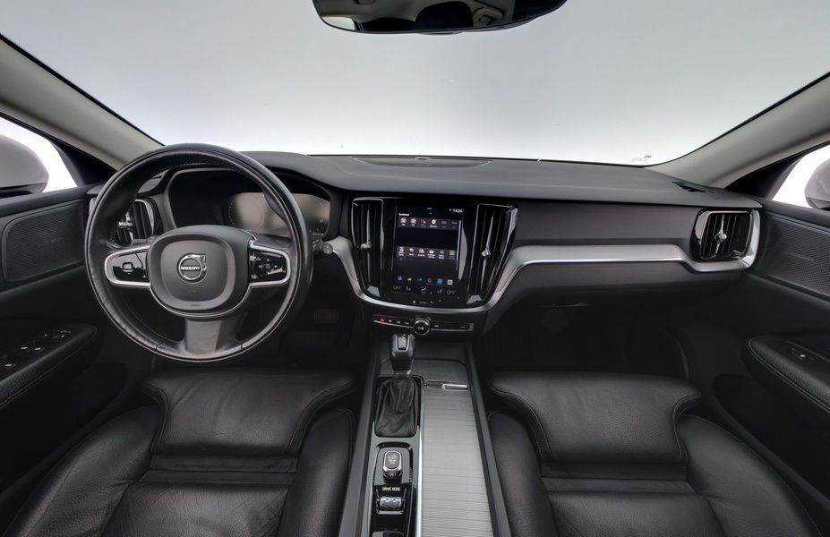 Volvo V60 Cross Country vaihtoauto
