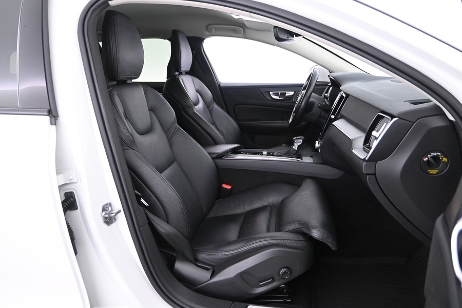 Volvo V60 Cross Country vaihtoauto