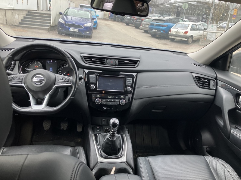 Nissan X-Trail vaihtoauto