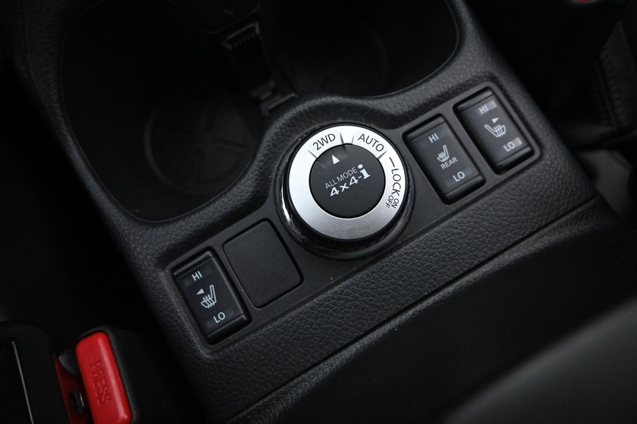 Nissan X-Trail vaihtoauto