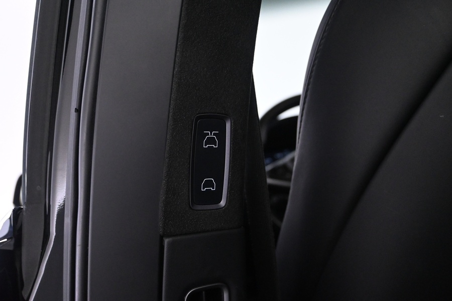 Tesla Model X vaihtoauto