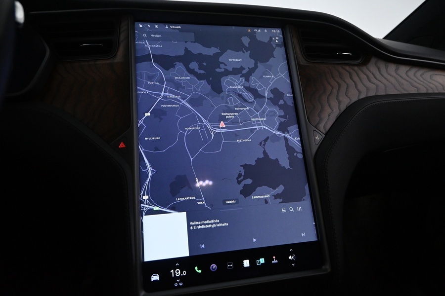 Tesla Model X vaihtoauto