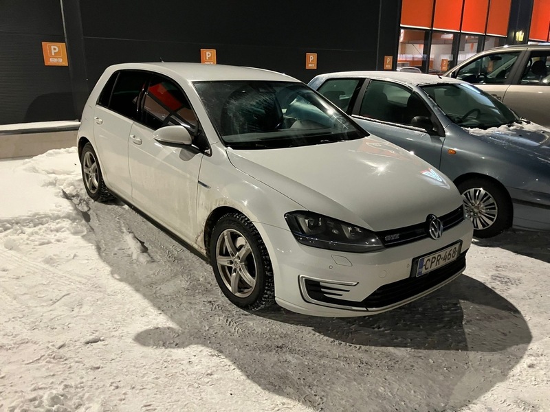 Volkswagen Golf vaihtoauto