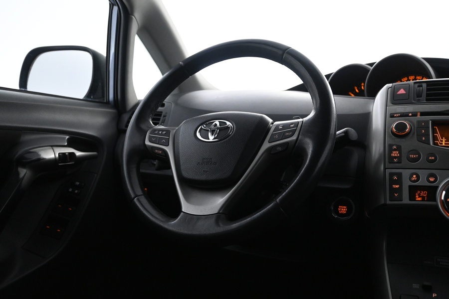 Toyota Verso vaihtoauto