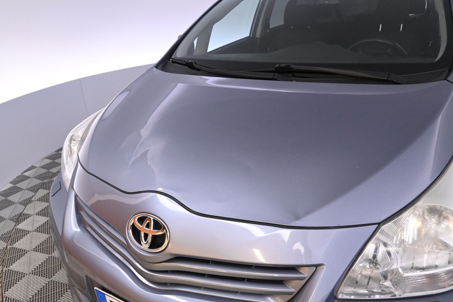 Toyota Verso vaihtoauto