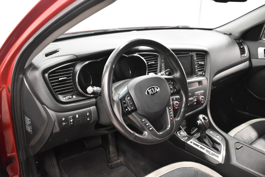 Kia Optima vaihtoauto