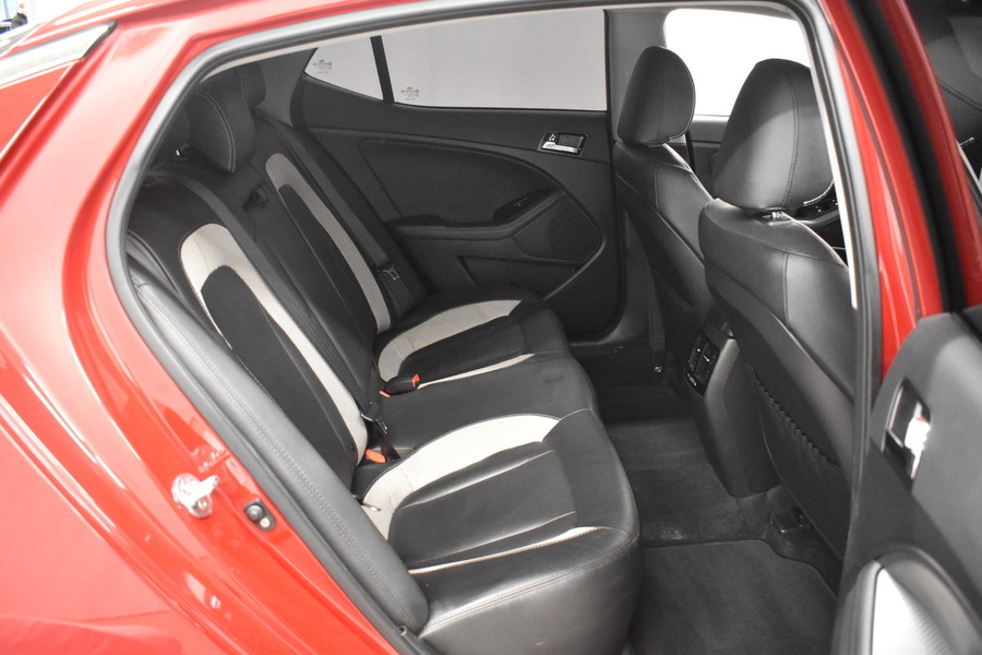 Kia Optima vaihtoauto