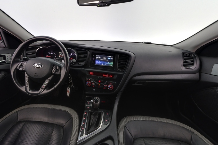 Kia Optima vaihtoauto