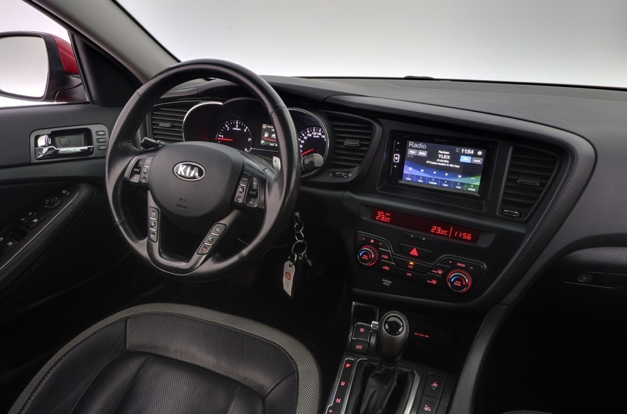 Kia Optima vaihtoauto