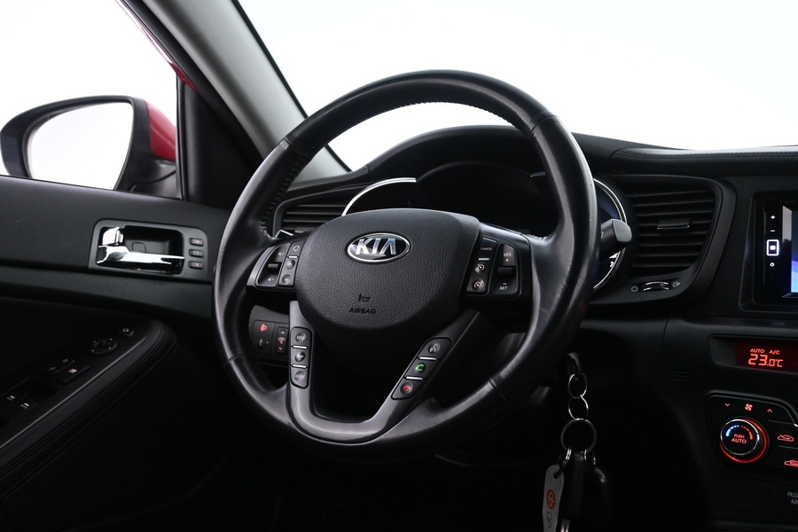 Kia Optima vaihtoauto