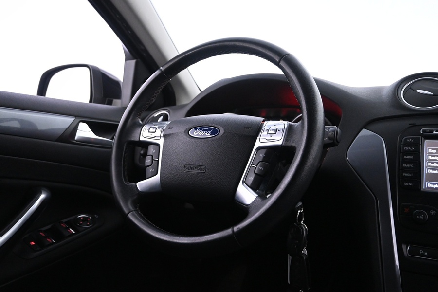 Ford Mondeo vaihtoauto