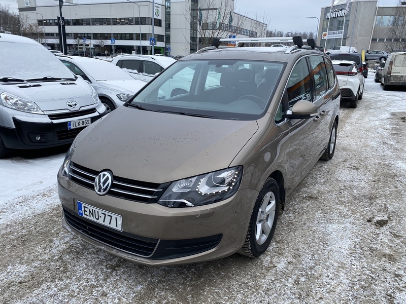 Volkswagen Sharan vaihtoauto