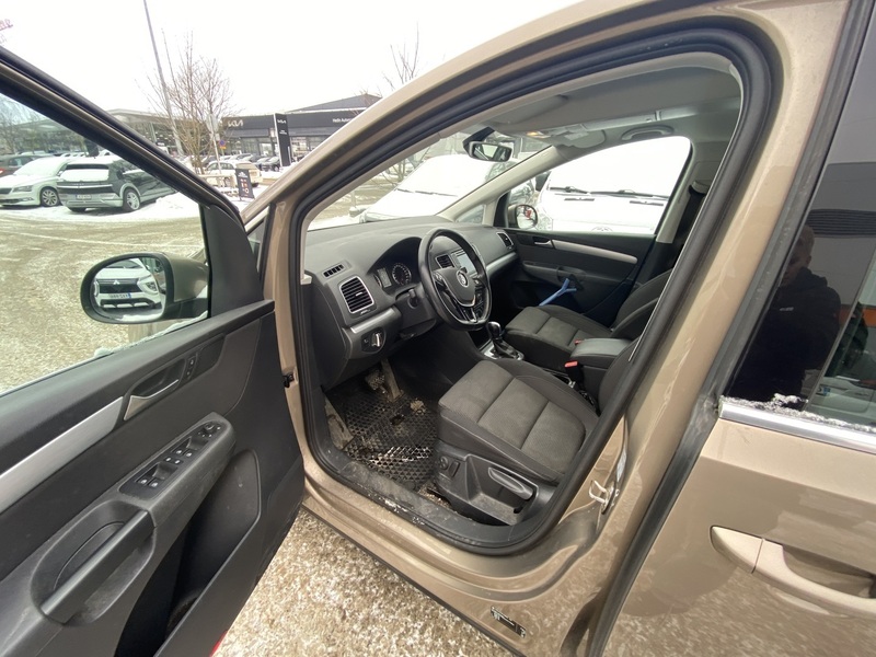 Volkswagen Sharan vaihtoauto