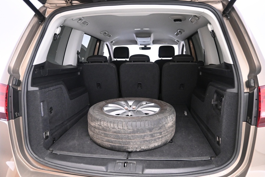 Volkswagen Sharan vaihtoauto