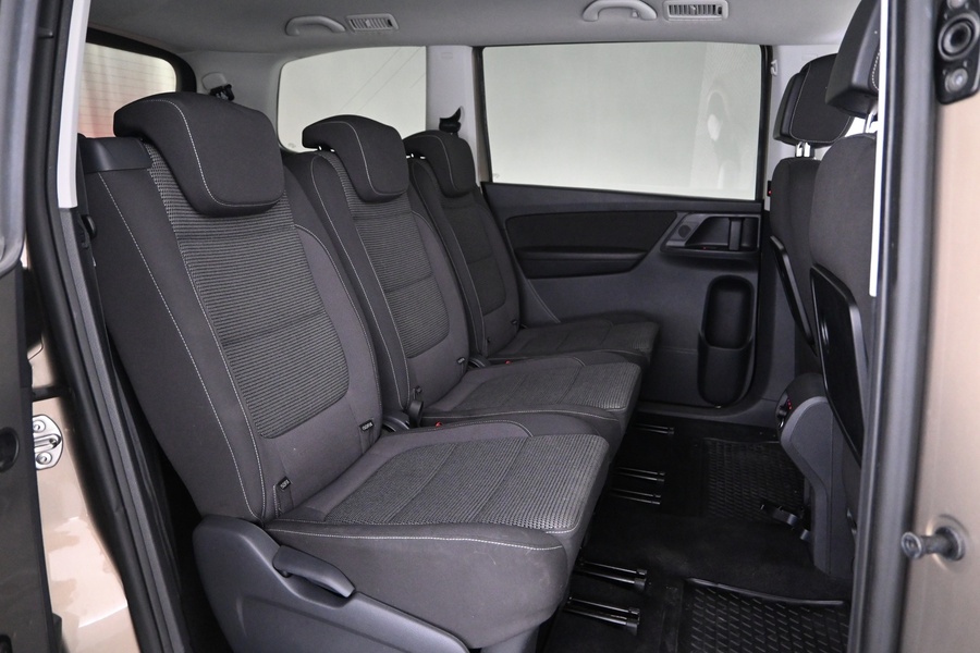 Volkswagen Sharan vaihtoauto