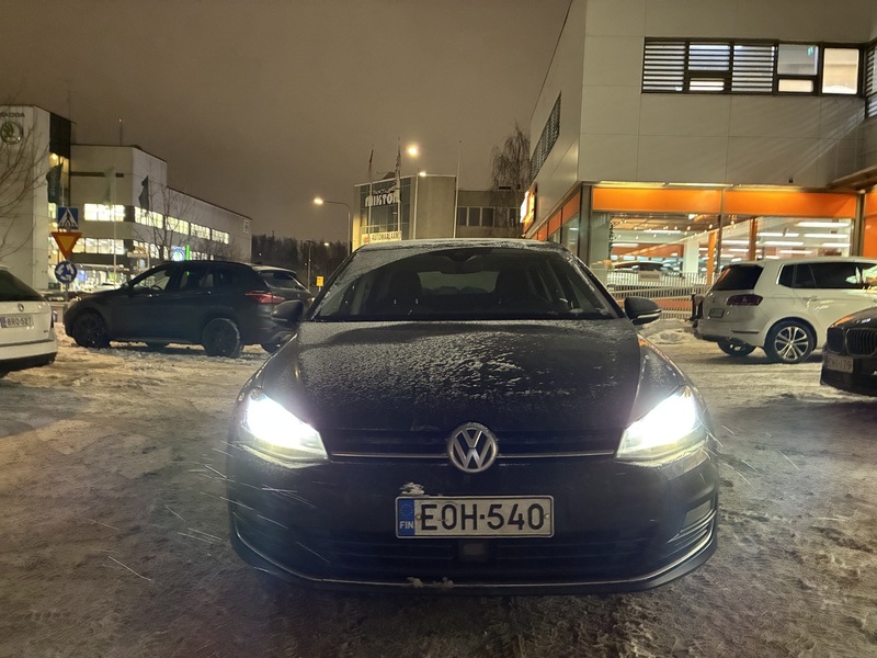 Volkswagen Golf vaihtoauto