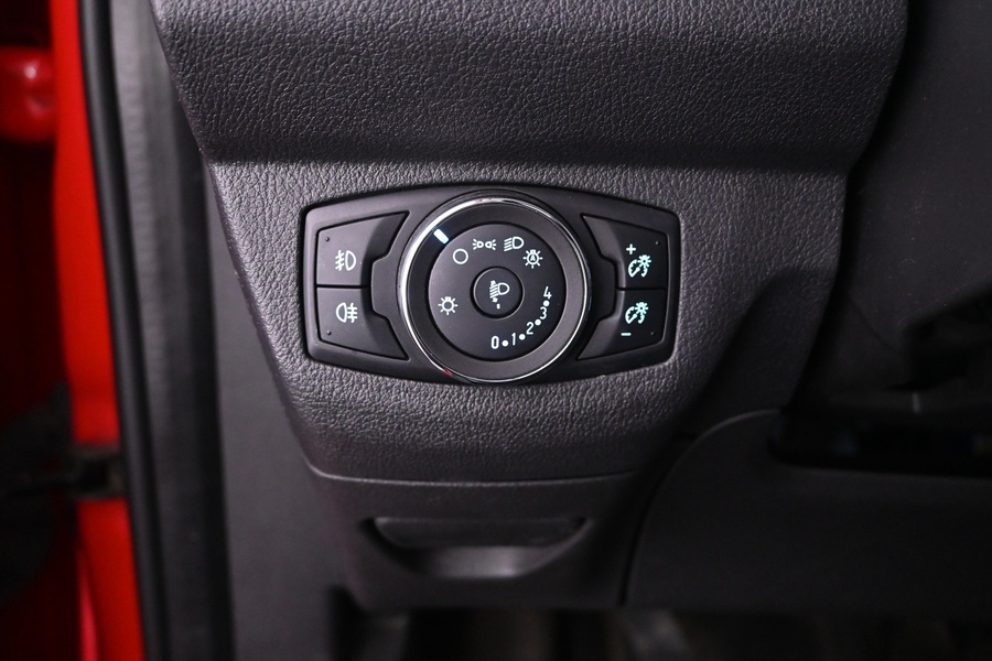 Ford Transit Courier vaihtoauto