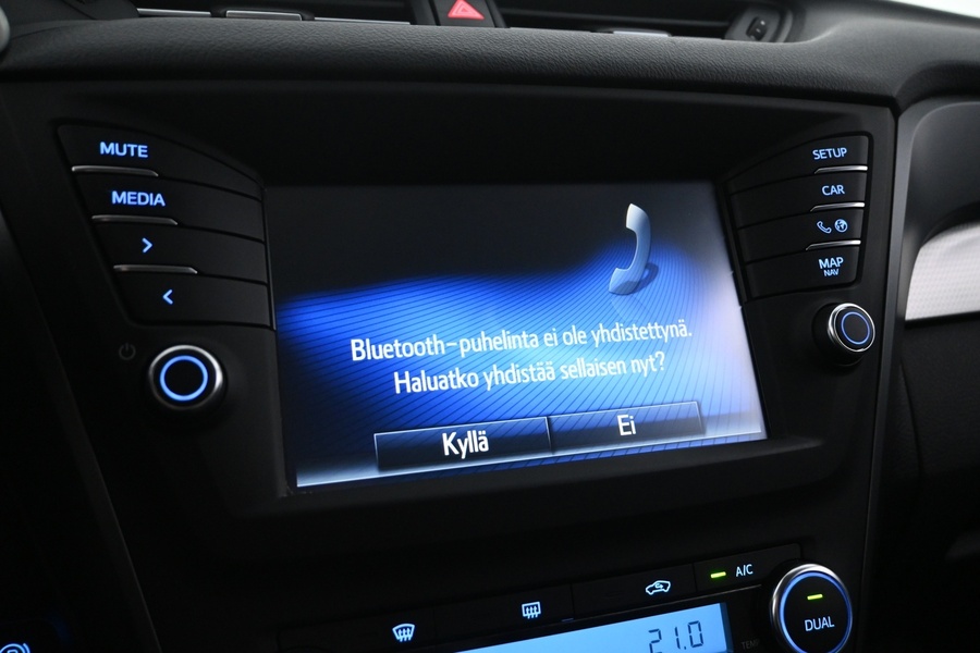 Toyota Avensis vaihtoauto