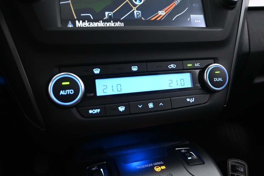 Toyota Avensis vaihtoauto