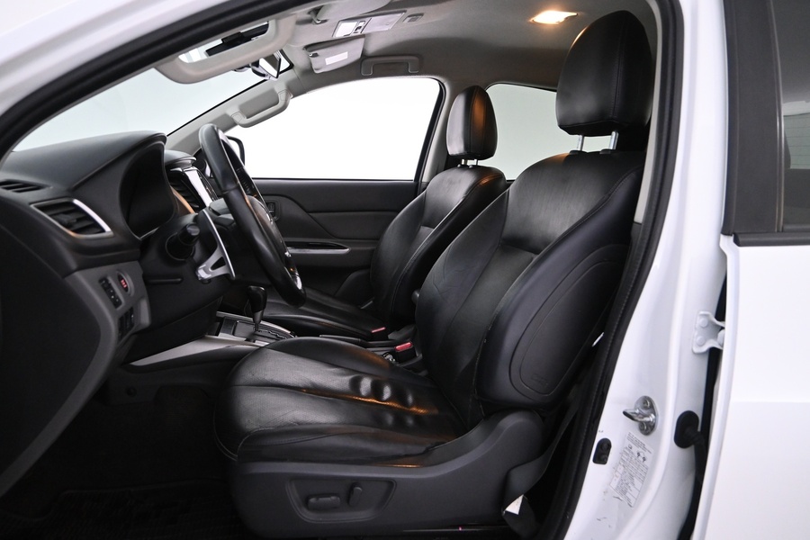 Mitsubishi L200 vaihtoauto