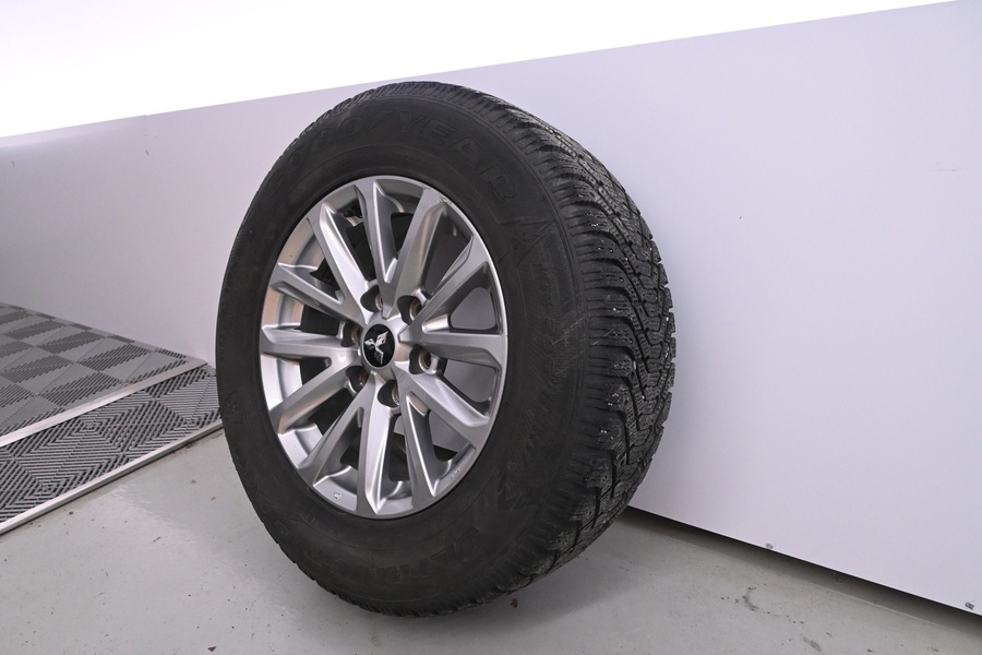 Mitsubishi L200 vaihtoauto