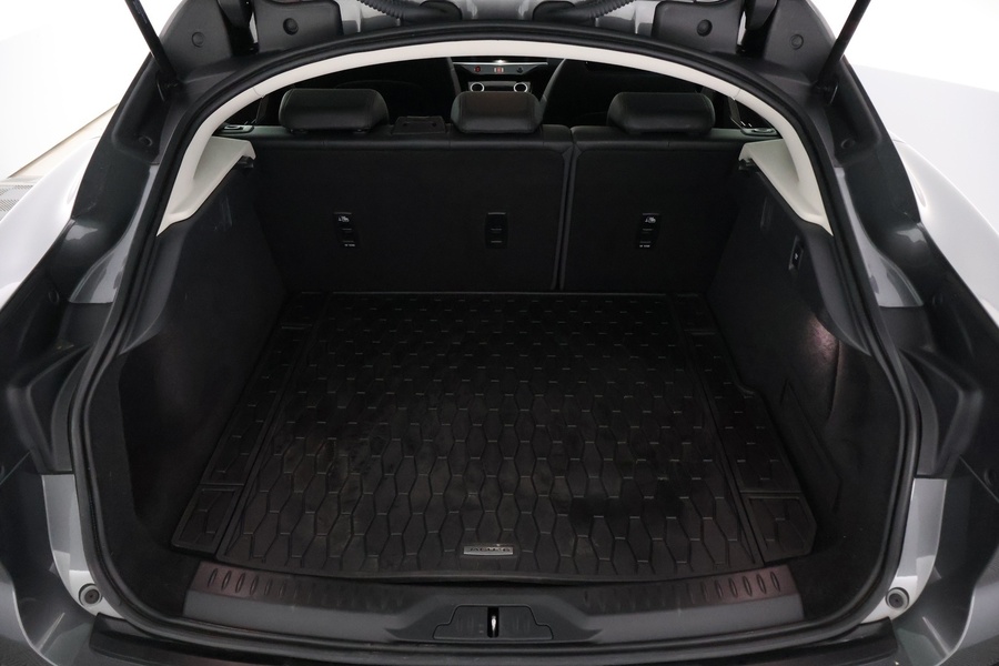 Jaguar I-PACE vaihtoauto