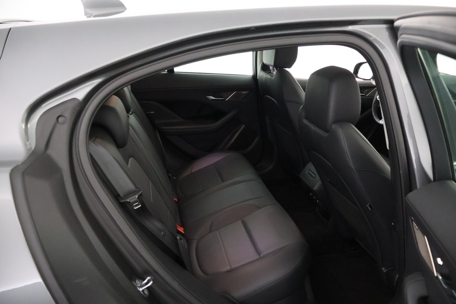 Jaguar I-PACE vaihtoauto