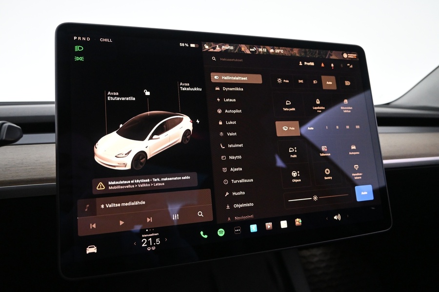 Tesla Model 3 vaihtoauto