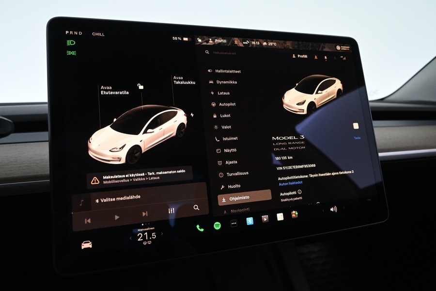 Tesla Model 3 vaihtoauto