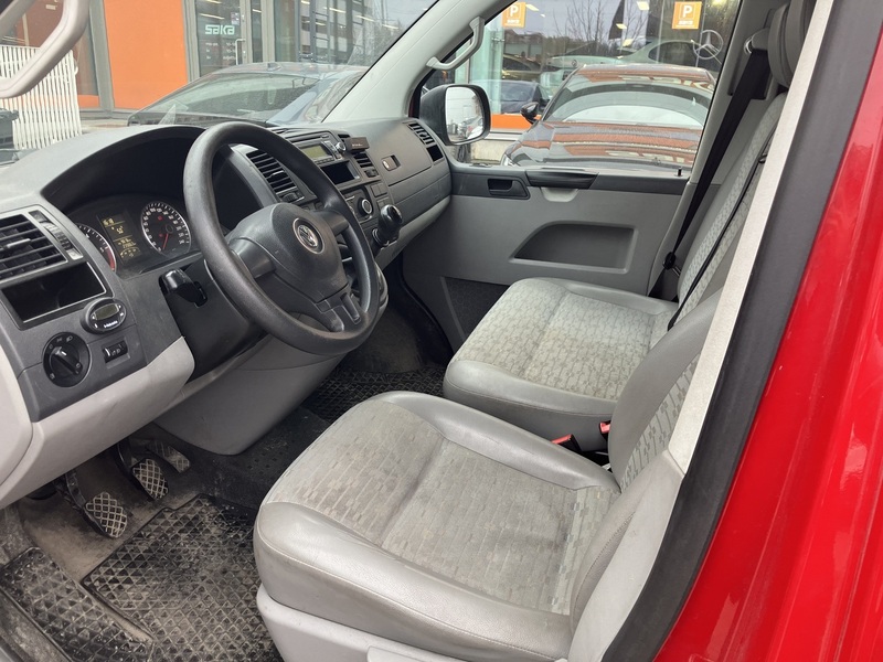 Volkswagen Transporter vaihtoauto