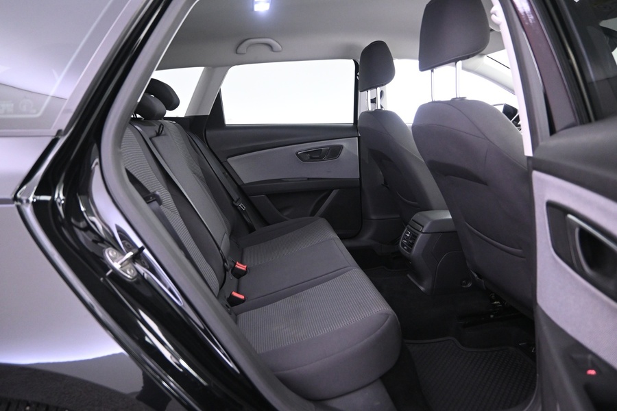 SEAT Leon ST vaihtoauto