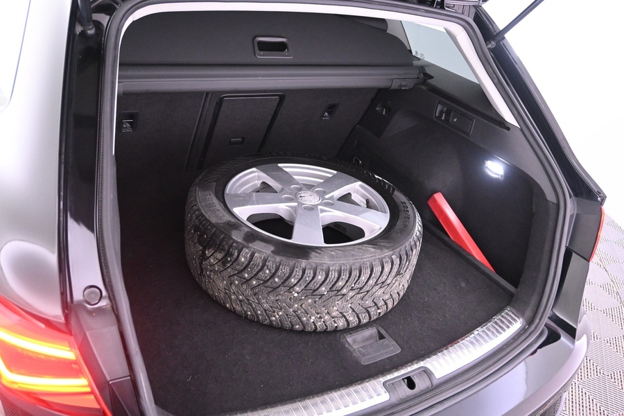 SEAT Leon ST vaihtoauto