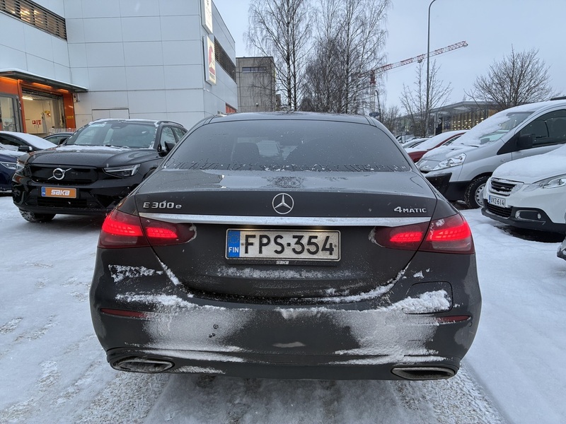 Mercedes-Benz E vaihtoauto