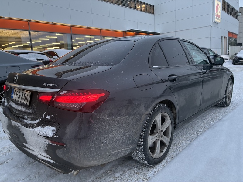 Mercedes-Benz E vaihtoauto